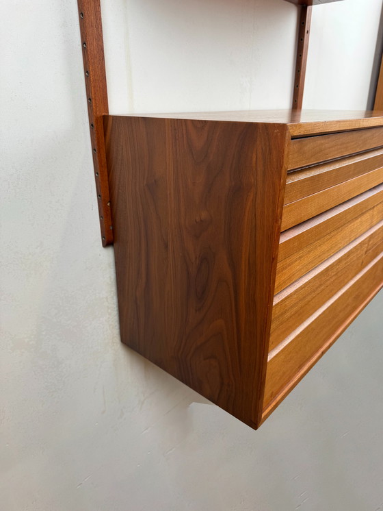 Image 1 of Meuble mural Poul Cadovius Royal System – Élégance en teck danois