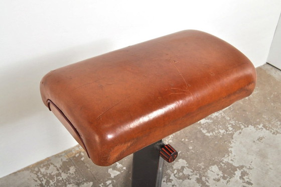 Image 1 of Cervo da ginnastica d'epoca come elemento di attrazione