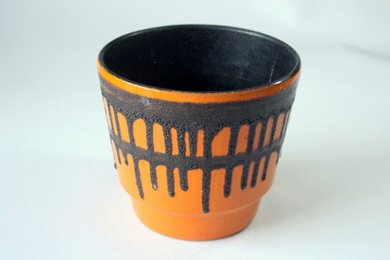 Image 1 of Uitzonderlijke keramische bloempot Fat Lava - oranje/zwart - vintage