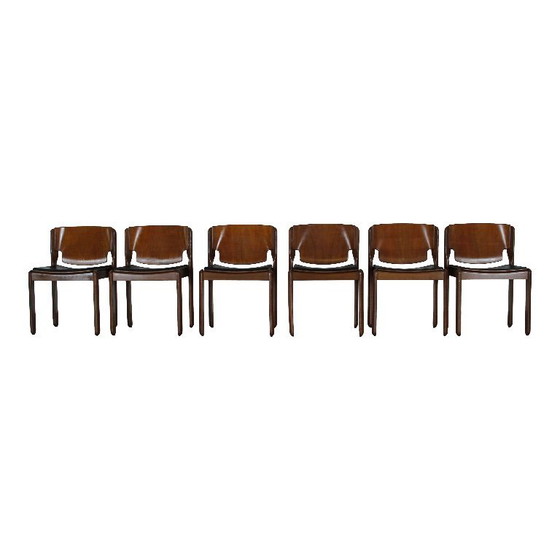 Image 1 of 6 chaises empilables modèle 122 par Vico Magistretti pour Cassina, Italie, années 1960