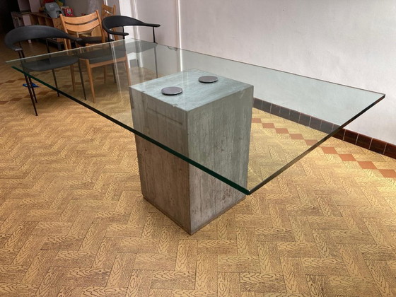 Image 1 of tavolo da pranzo in cemento e vetro di Saporiti, Italia 1960