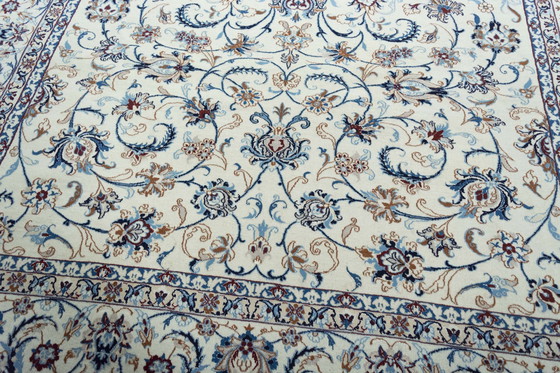 Image 1 of Handgeknoopt Perzisch tapijt - Nain 9La 362 x 257 cm