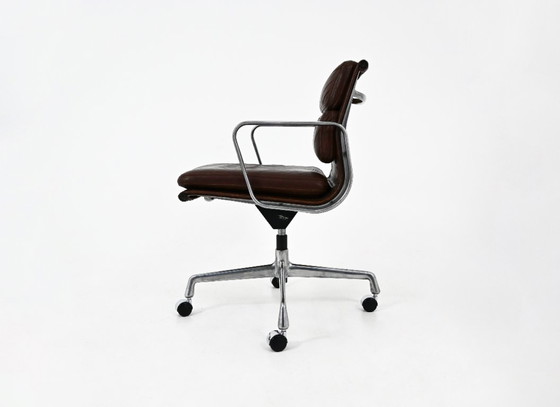 Image 1 of Fauteuil Soft Pad conçu par Charles et Ray Eames pour Herman Miller, années 1970