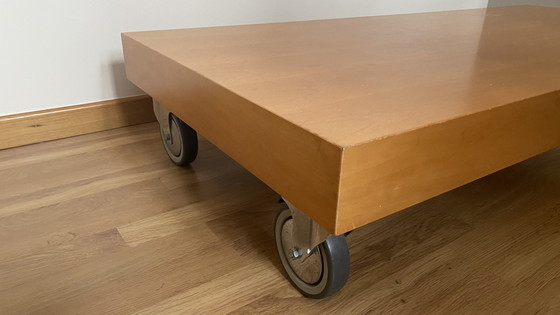 Image 1 of Tavolino da caffè su ruote