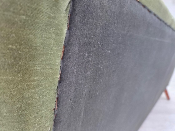 Image 1 of Jaren 70, Deens ontwerp van Kurt Østervig, 3-zitsbank, meubelvelours, teakhout.