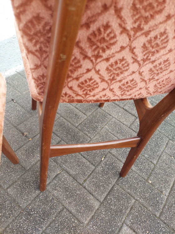 Louis van Teeffelen Stoelen – Eetkamerstoelen, Velvet, Wood (photo 10 of 11)