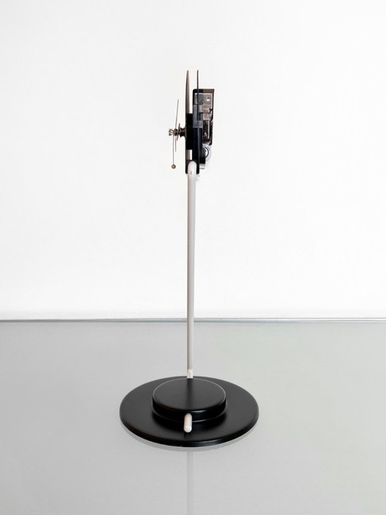 Image 1 of Vintage jaren 80 Nicolai Canetti design tafelklok