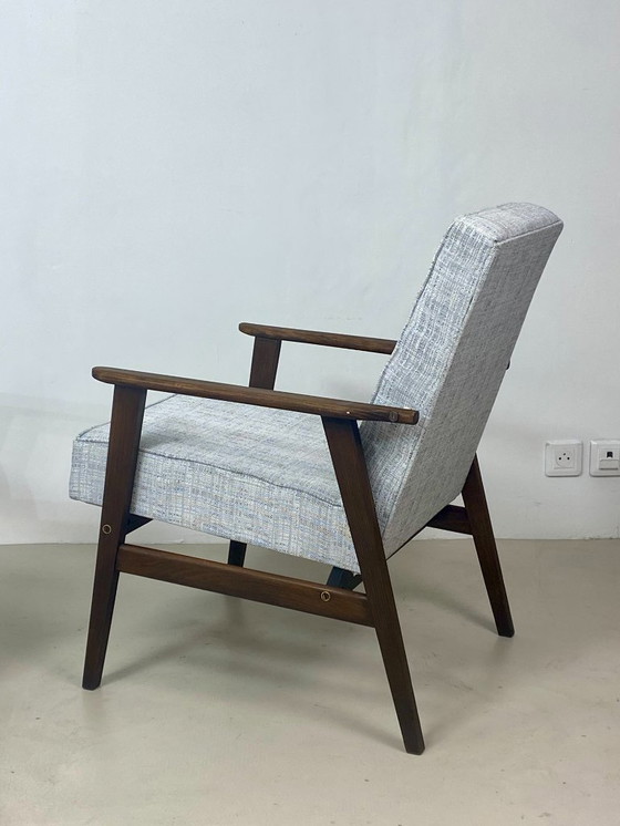 Image 1 of Zwei Henryk Lis 300-190 Sessel, 1970er Jahre, melierter graublauer Stoff. Ref.: Patty
