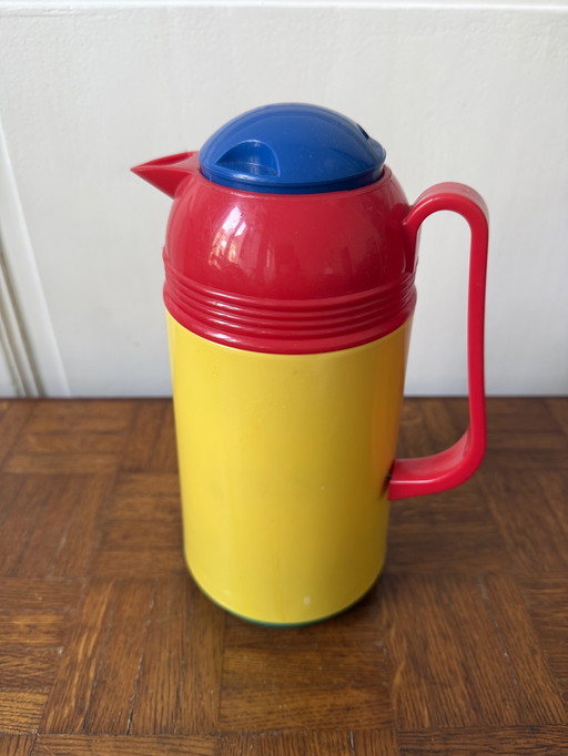 termo de plástico de colores