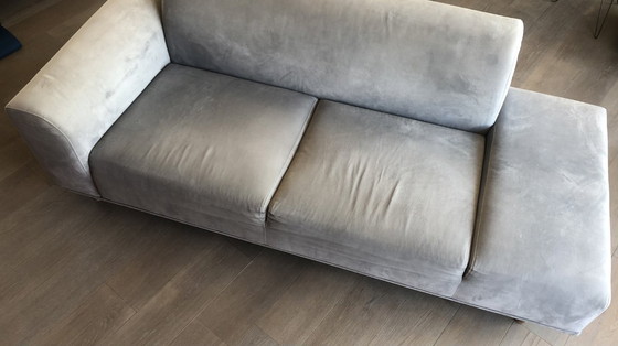 Image 1 of Bolia - grijze design 2½-zitsbank Hannah met 1 armleun en open eind rechts