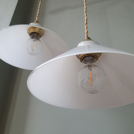 Set di 2 Lampade a sospensione Vintage in vetro opalino – Metallo (photo 11 of 17)