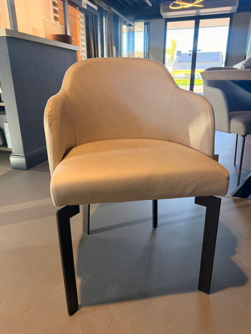 C-side eetkamerstoel