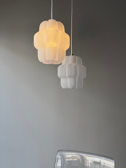Petulia M "Snow White" ByLucop - Organic Sculptural Pendant Lamp - Artisan 3D Printed Design