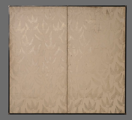 Image 1 of Antiek Japans kamerscherm met kleurrijke waaiers