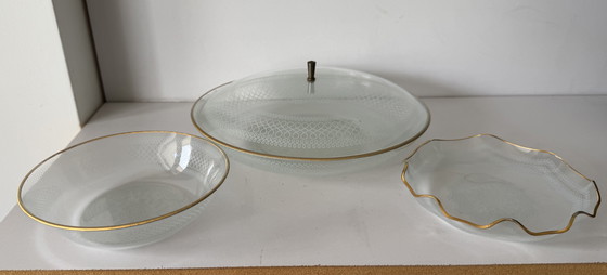 Image 1 of Vintage bonbonschaal + 2 schaaltjes kanten motief