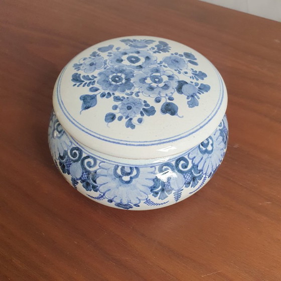 Image 1 of Delfts Blauw Bonbonniere uit de Jaren 50