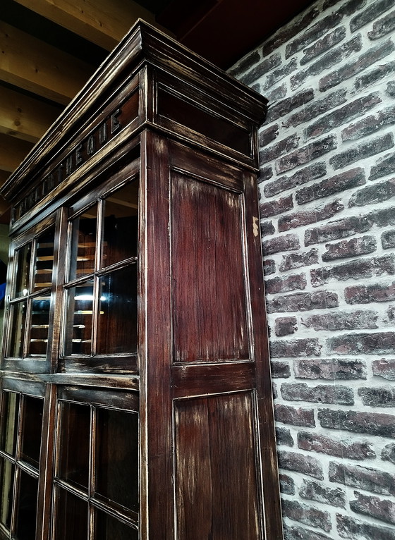 Image 1 of Vitrine / Meuble de bibliothèque / Buffet / Meuble scolaire