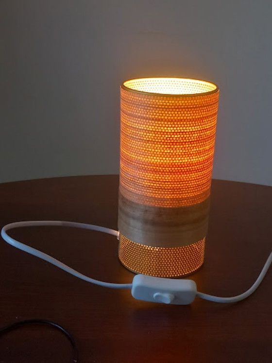 Image 1 of Lámpara de mesa - Sustenaible Design Metal, Madera