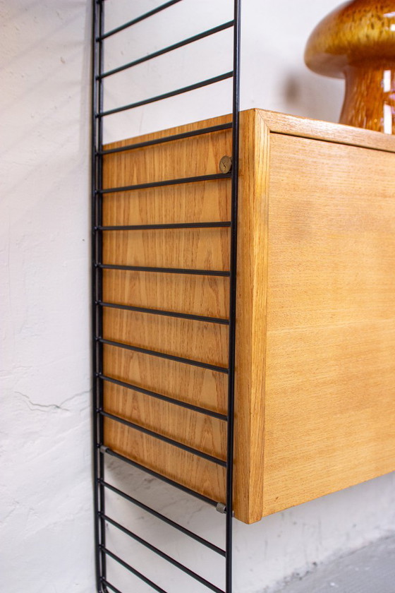 Image 1 of Mensola originale String Shelf Nisse Vintage Ash, credenza/altare