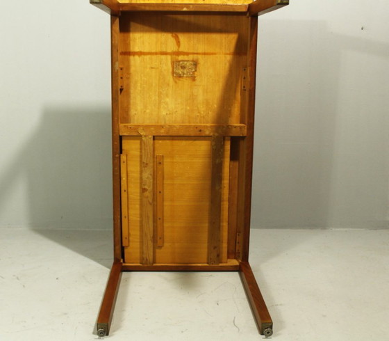 Image 1 of Escritorio de Up Závody, década de 1970