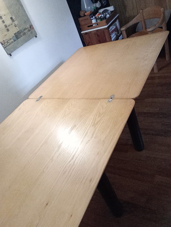 Image 1 of Ausziehbarer italienischer Esstisch