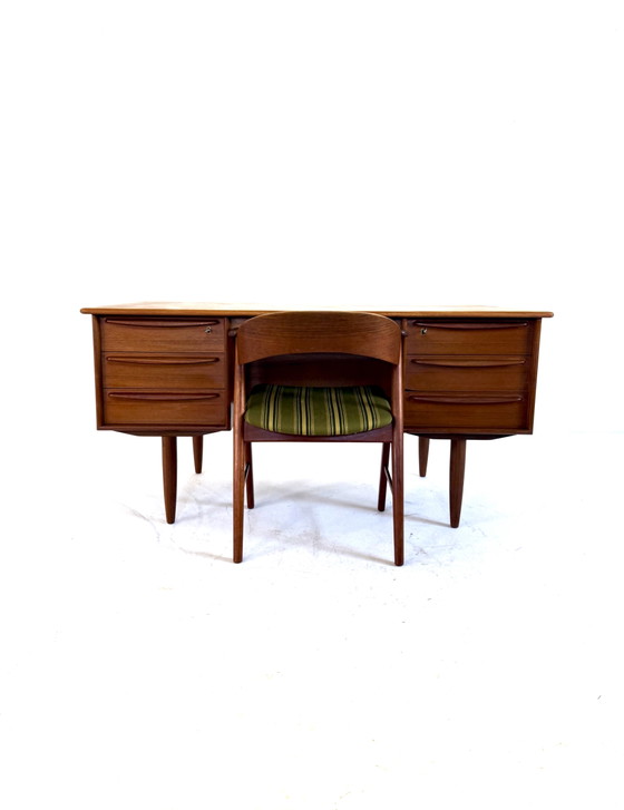 Vintage Teakhouten Bureau, Svend Åge Madsen ‘60 – Wood, Brass (photo 14 of 15)