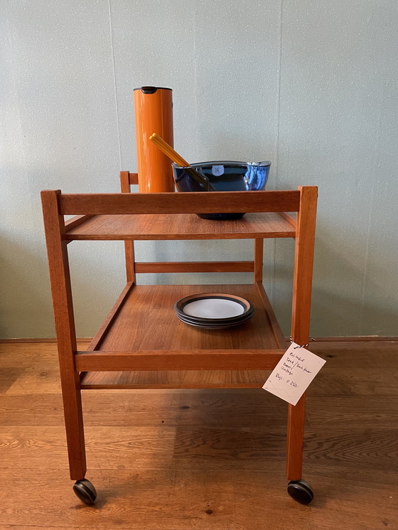 Image 1 of Roltafel teak en teak fineer vintage uit Denemarken 