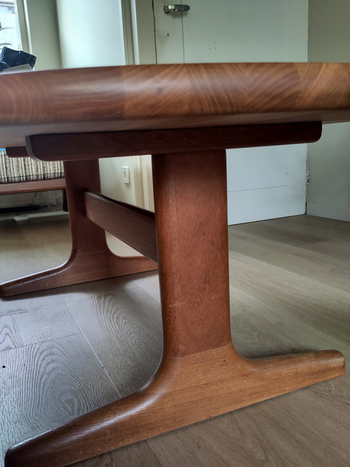 Glostrup - Coffee table - Solid tropical wood