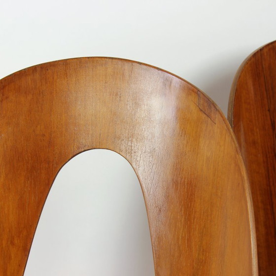 Image 1 of Set Of 6 Iconic Tatra Chairs In Walnut & Velvet By šuman, Nabytok Pravenec 1960s