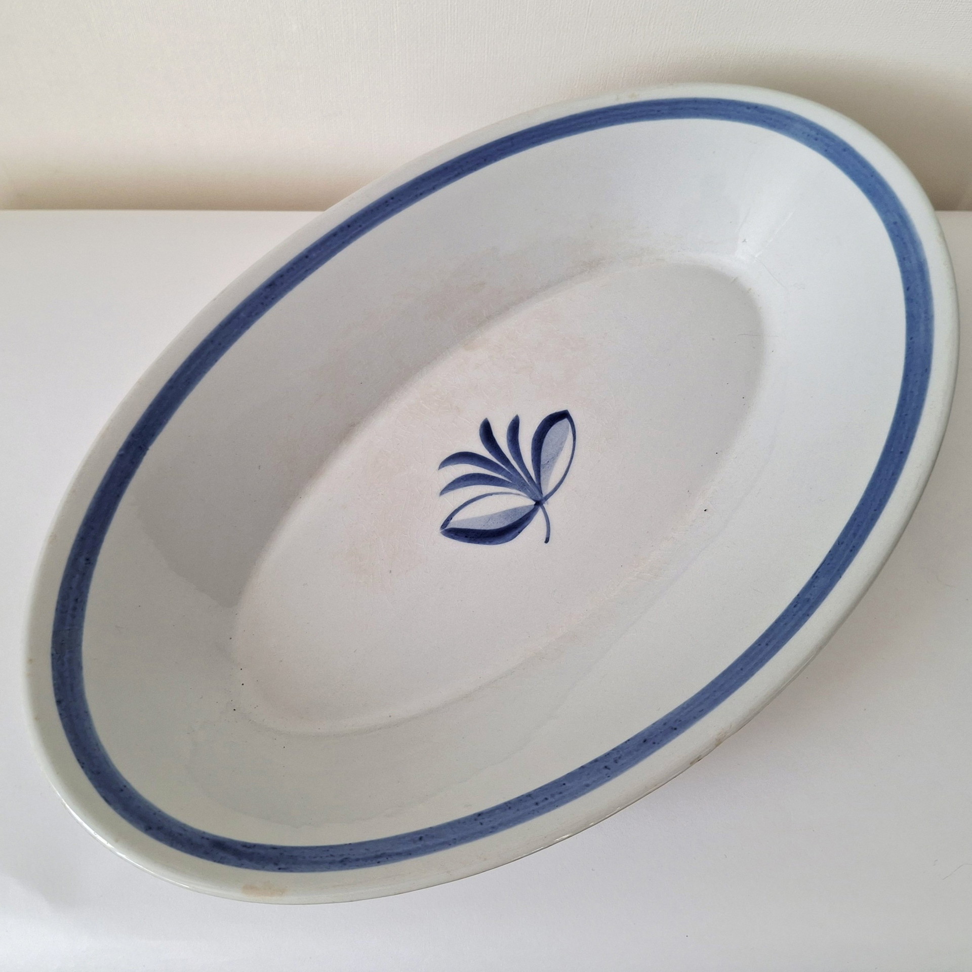 Upsala-Ekeby Oval Serving Dish 'Blätt Band' | Vintage Scandinavian