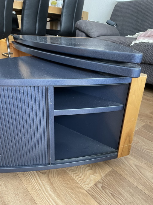 Leolux Coffee Table – salontafels, Plastic, Wood (photo 2 of 5)