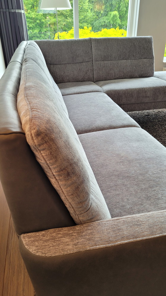 Image 1 of Prominentes Ecksofa in Duo Edition Leder/Stoff