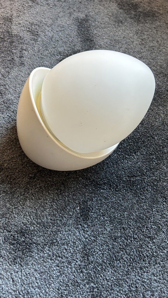 Image 1 of Bo-Niko lampe Bakélite vintage globe ovale.