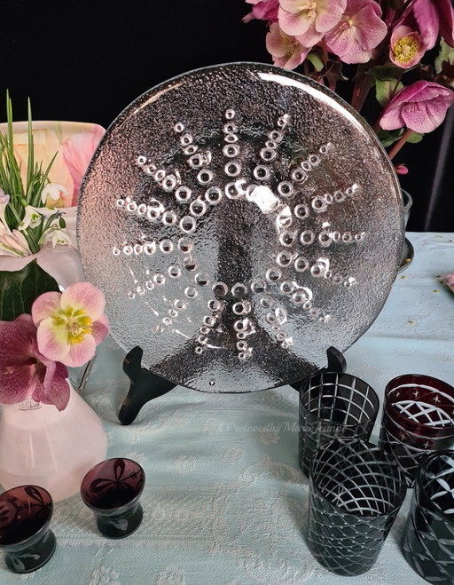 Plato para servir Pukeberg Sweden '60, 29 cm de diámetro, vidrio de burbujas