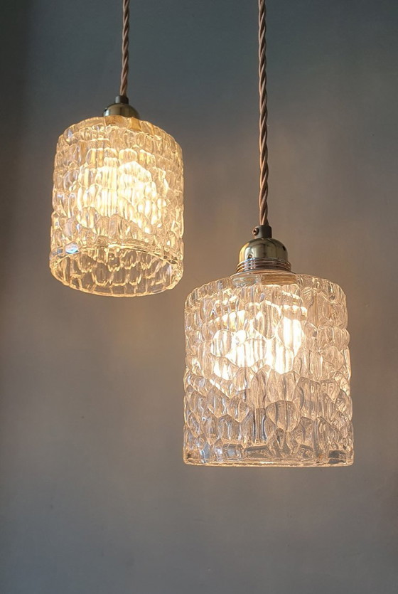 Image 1 of Set van 2 Vintage hanglampen - crackle glass - textuur - midcentury design