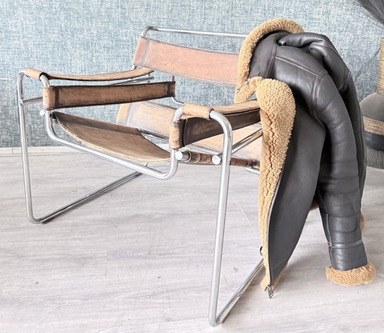 Image 1 of Vintage Marcel Breuer Wassily-stoel, met patina, Italië - jaren 1960