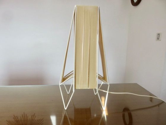 Minimalist lamp by Bengt Johan Gullberg, Sweden, 1950-1960 – Table lamps, Metal, Plastic (photo 5 of 12)