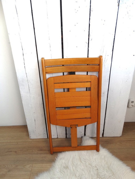 Silla plegable de 3 patas