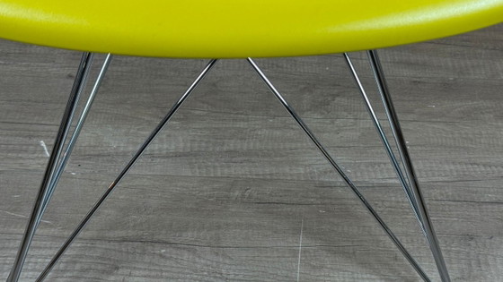 Vitra DAR – Plastique Moutarde | Charles & Ray Eames – Fauteuils, Plastic, Chrome (photo 12 of 17)