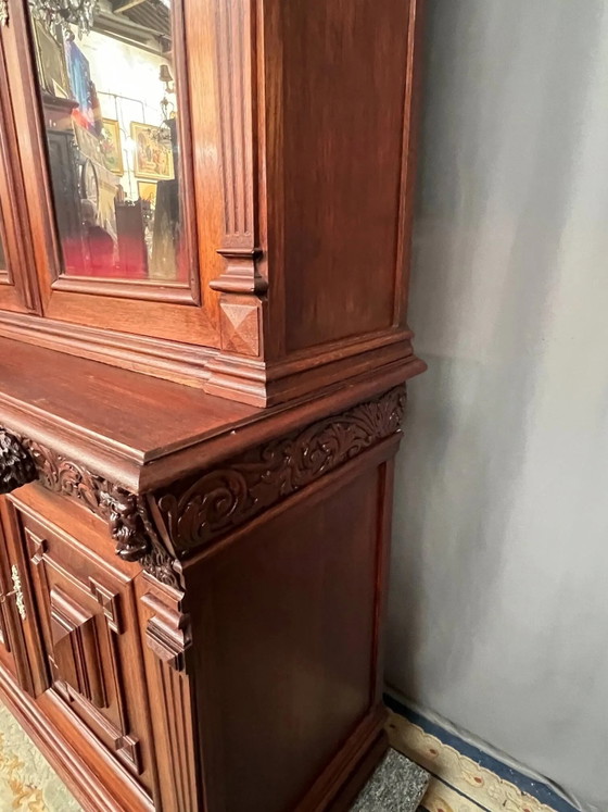 Biblioteca e credenza in stile rinascimentale antico. Splendide sculture. Legno massello di quercia. (photo 9 of 11)