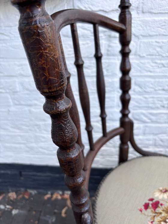 Original antiker Thonet-Stuhl (Wien/Österreich) – um 1900. Wunderschönes Schellack-Craquelé – Beistellstühle (photo 7 of 14)