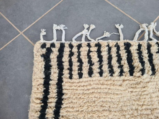 Image 1 of Tapis marocain en laine naturelle 300cmx200cm