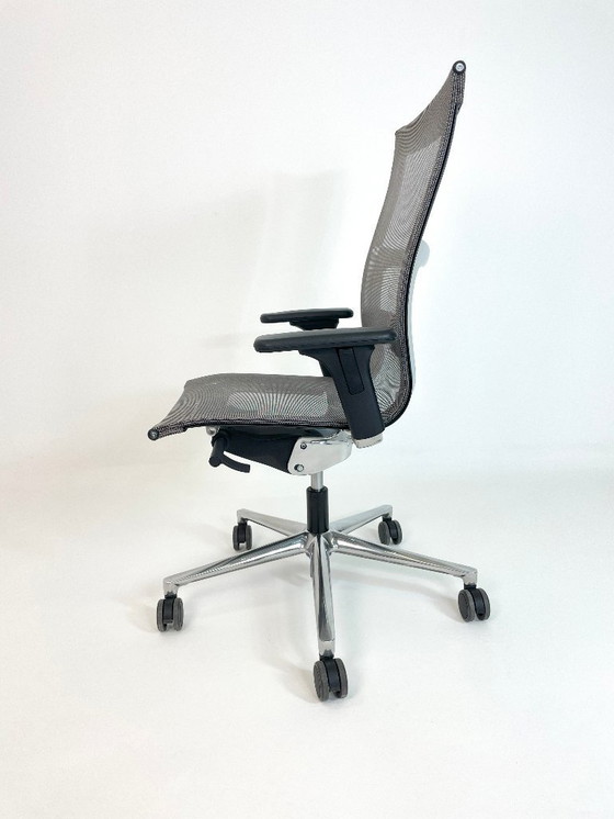 Image 1 of ICF Una Plus chair