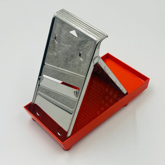 Brabantia Vintage Alles-Rasp Grater – Kitchen accessories, Plastic, Metal (photo 3 of 8)