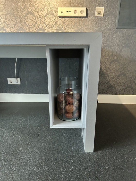 Image 1 of Bureau en bois sur mesure