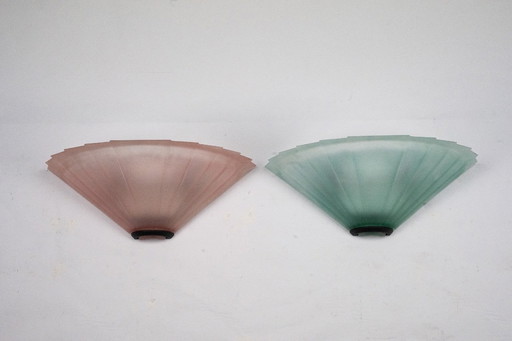 Pair of De Majo sconces in thick pink and green murano glass. Italy 1980s