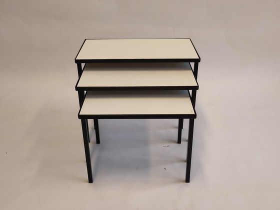 Image 1 of Minimalistische Satztische