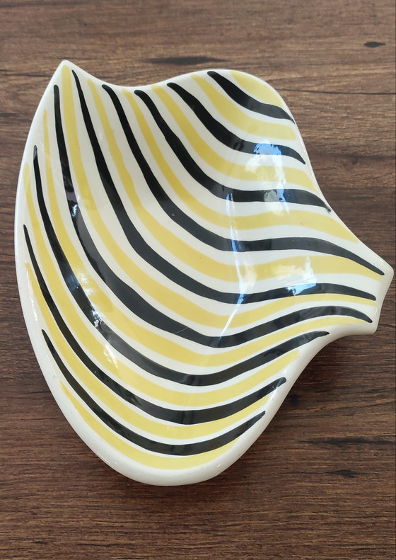 Image 1 of Grandes coupelles, vide-poches d'Alessio Tasca en céramique italienne 60-70