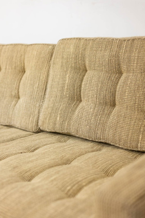 Image 1 of Florence Knoll, voor Knoll. Sofa en twee fauteuils. Jaren 60-70.