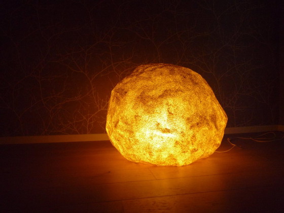 Image 1 of Lampada Moon Rock Singleton